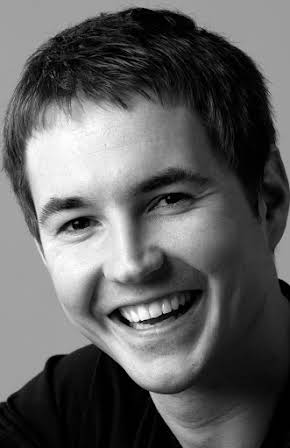 Martin Compston as 