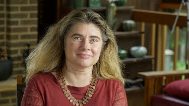 02:10: How The Universe Works  (S9 E7) (S9) | Discovery Science | 12/31 2025