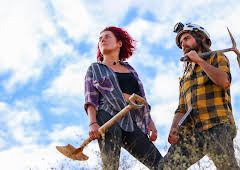 Outback Opal Hunters