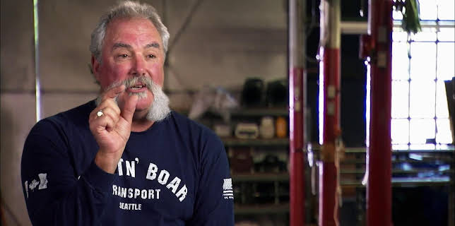 10:30: Shipping Wars (S6 E6) (S6) | TV10 | 11/21 2025