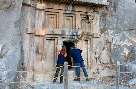 Hunting Atlantis, Season 1: City Underground