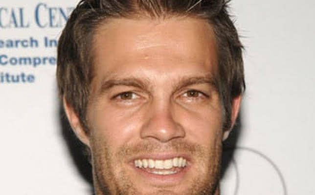 Geoff Stults