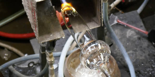 06:00: Hvordan gjør de det? (S13 E13) (S13) | Discovery Science | 11/26 2025