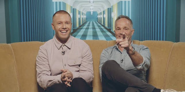 22:25: Dette er humor: Humorhistorien gjentar seg | NRK 2 | 1/20 2026