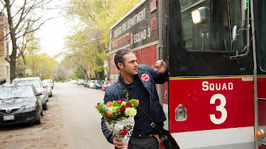 19:10: Chicago Fire (S1 E10) (S1) | Viasat Series | 5/26 2026