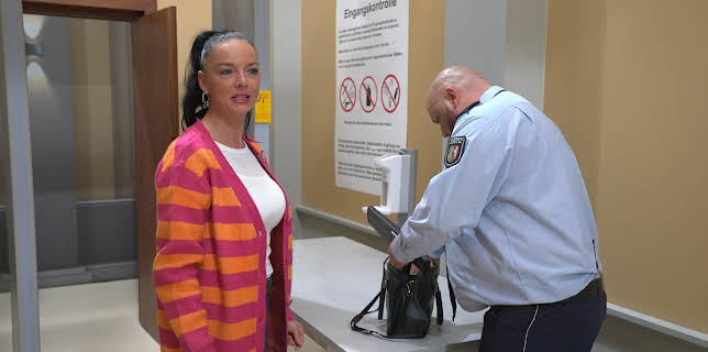 11:00: Barbara Salesch - Das Strafgericht | RTL | 12/18 2025