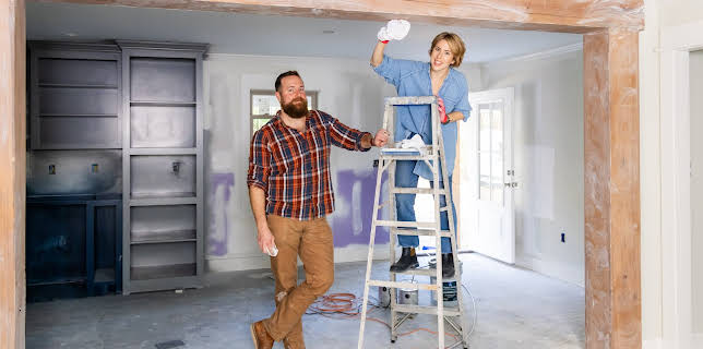 08:00: Home Town (S8 E5) (S8) | Kanal 11 | 3/13 2026