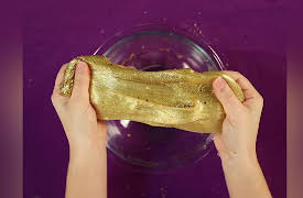 Arts & Crafts with Crafty Carol - Cool School: Aladdin Gold Slime!