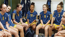 Dunking Girls (1/8)