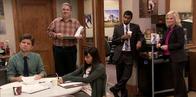 06:25: Parks and Recreation (S3 E8) (S3) | Viasat Series | 11/25 2025