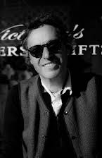 Paolo Barzman som Director