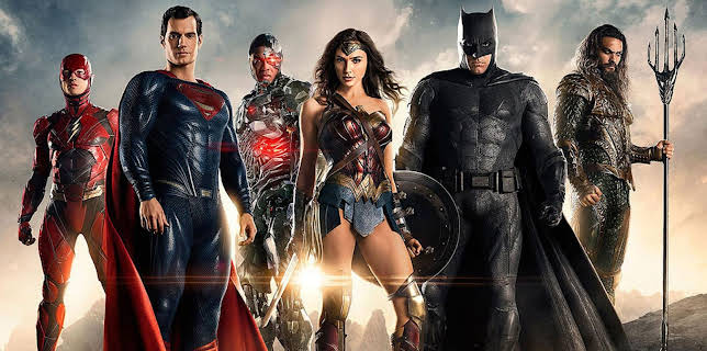 22:00: EL BLOCKBUSTER: 'LIGA DE LA JUSTICIA' | Cuatro | 12/12 2025