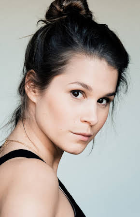 Cristina do Rego as 