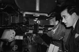 Five Came Back: Hollywood och andra världskriget: Uppdraget tar sin början