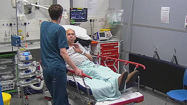 10:00 PM: 24 Hours in A&E | More 4 | 6/18 2026