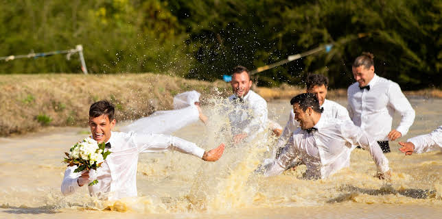 01:35: Ungkarskvinnen Australia (S6 E6) (S6) | FEM | 2/23 2026