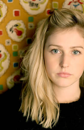 Ria Zmitrowicz as Hayley
