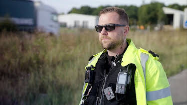 9:00 PM: Motorway Cops: Catching Britain's Speeders (S9 E3) (S9) | Paramount | 10/28 2026