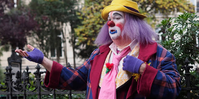 3:00 PM: Modern Family | E4 | 3/9 2026