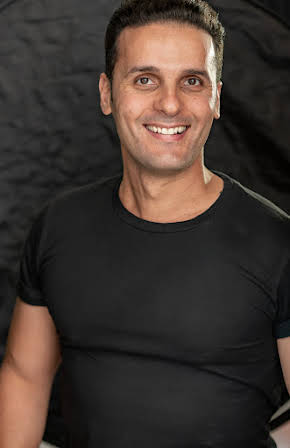 Mario Lazaridis as 