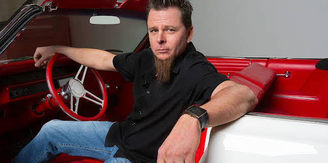 09:05: Kindig Customs (S10 E14) (S10) | Discovery Channel | 10/13 2025