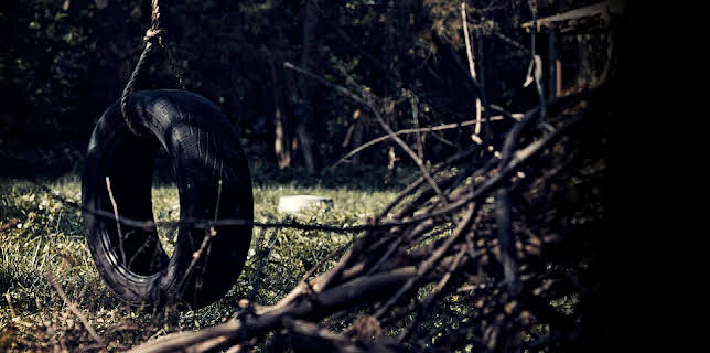 04:40: Evil Kin (S3 E4) (S3) | Kanal 11 | 12/22 2025