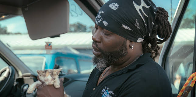 8:00 PM: Guardians of Rescue (S1 E1) (S1) | Animal Planet | 11/7 2025