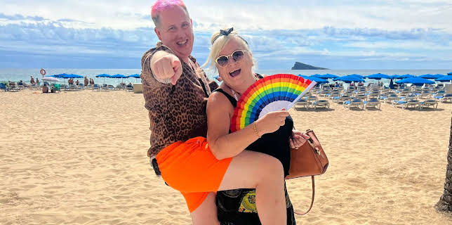 9:00 AM: Bargain-Loving Brits in the Sun (S11 E32) (S11) | 5 Star | 2/9 2026