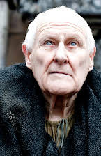 Peter Vaughan como Winston the Ogre