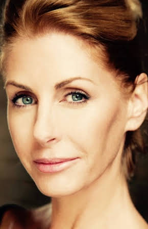 Lisa Hogan as 