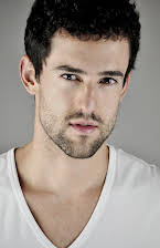 Luis Gerardo Méndez som 