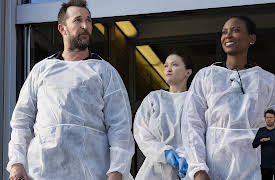 The Pitt (with ASL), Season 1: 8:00 A.M. (with ASL)