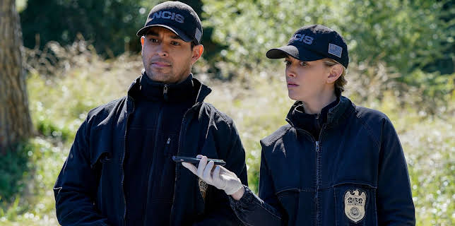 09:30: NCIS (S17 E18) (S17) | TV3 | 11/18 2025