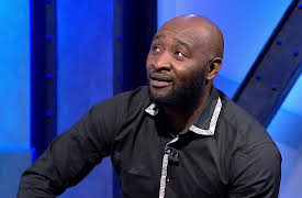 1 to 11: 33. Lomana Lua Lua