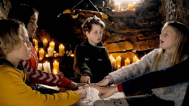 18:05: Rabalder: Uværshula | NRK Tegnspraak | 4/19 2026