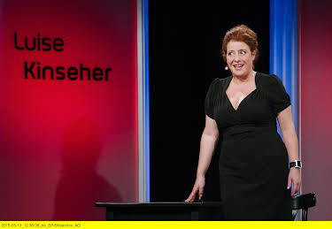 03:00: Luise Kinseher - Live auf der Bühne | 3SAT | 10/3 2026