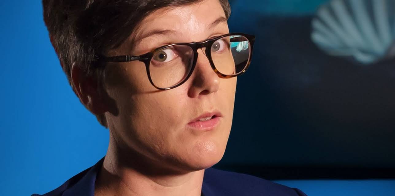 Hannah Gadsby's Nakedy Nudes