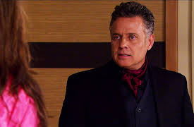 La Sombra del Pasado season-1: La Sombra del Pasado Capítulo 13