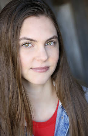 Kaitlyn Dias as Riley