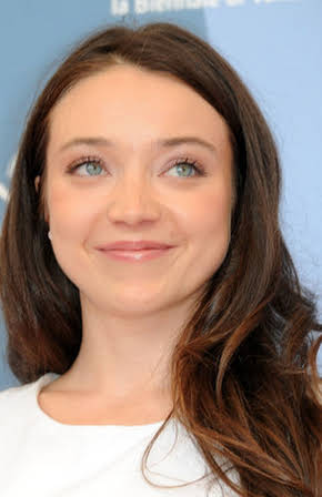 Aurélia Poirier as 