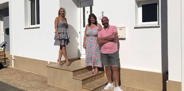 2:05 PM: A Place in the Sun | More 4 | 3/15 2026