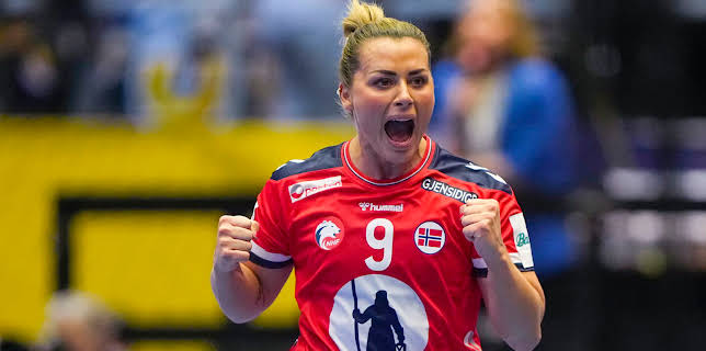 20:25: Handboll-VM Damer | TV10 | 12/9 2025