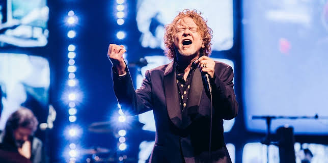 00:25: Simply Red: Live in Santiago | 3SAT | 1/1 2026