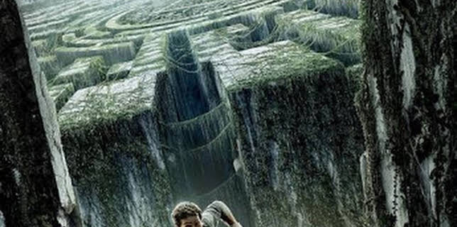 19:21: El corredor del laberinto (IMDb 6.8) | Comedy Central | 12/25 2025