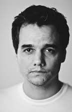 Wagner Moura como 