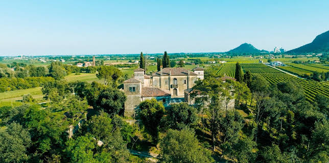 13:15: Schlossidylle, Weingenuss und Klosterkultur in Venetien | 3SAT | 11/23 2025