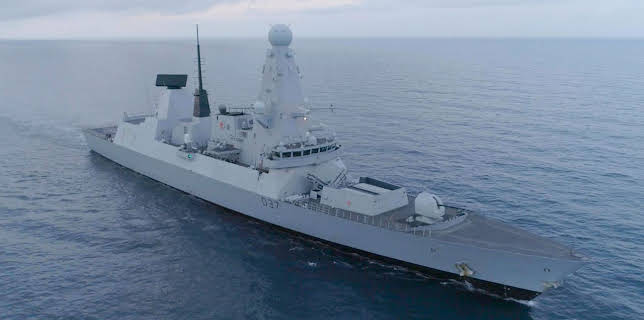 10:00 PM: Warship: Life at Sea (S1 E2) (S1) | Paramount | 1/12 2026