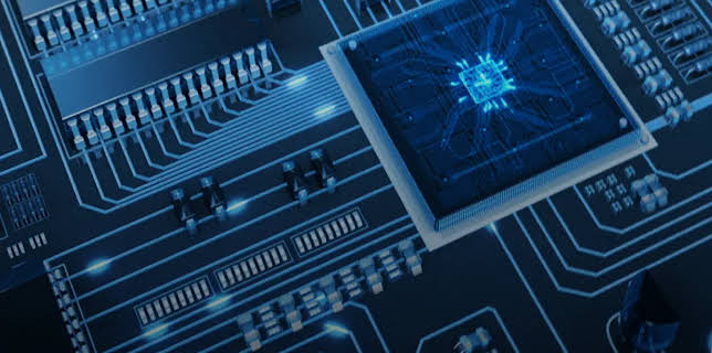 Curious Minds: Nanotechnology