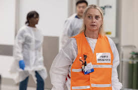 The Pitt, Season 1: 6:00 P.M.