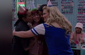 Claws: Season 1: La Tirana